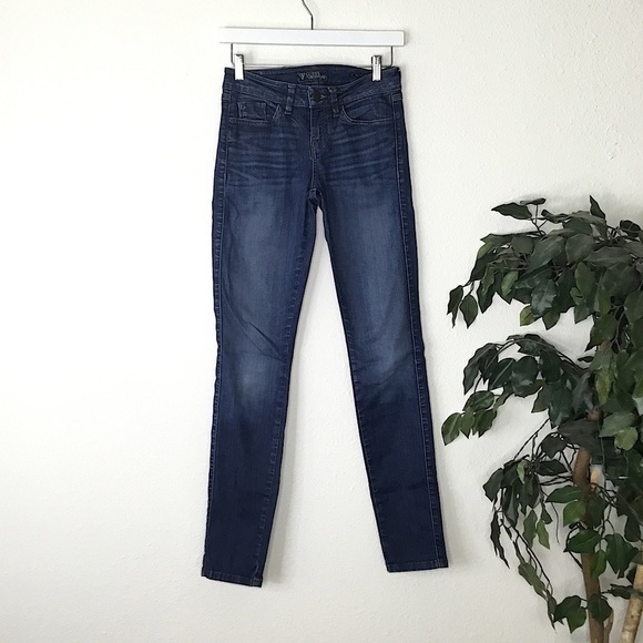 Guess Brittney Skinny Jeans - Picture 1 of 6